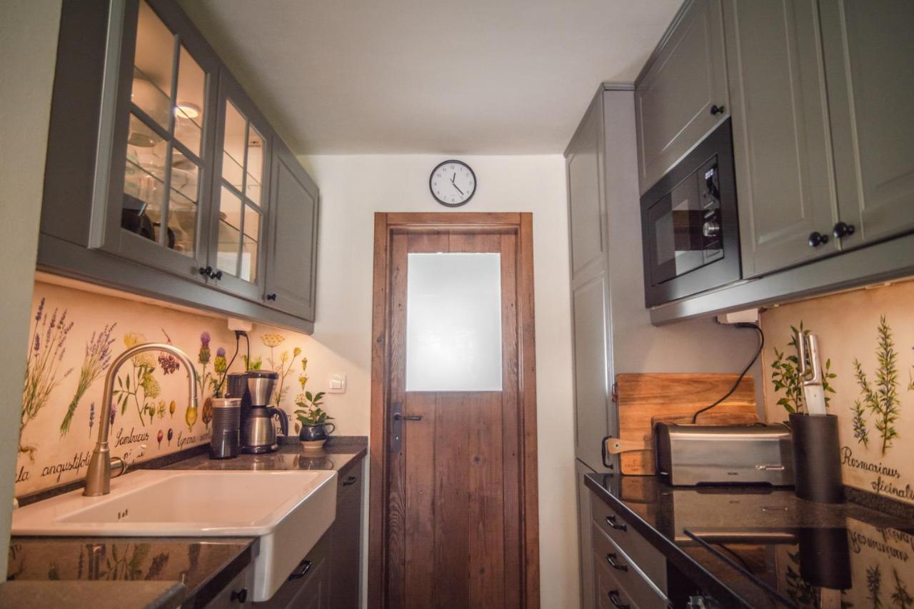 Kuninez, Holiday Home With Summer Kitchen Most Na Soci Exterior photo