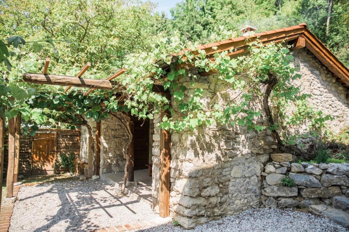 Kuninez, Holiday Home With Summer Kitchen Most Na Soci Exterior photo