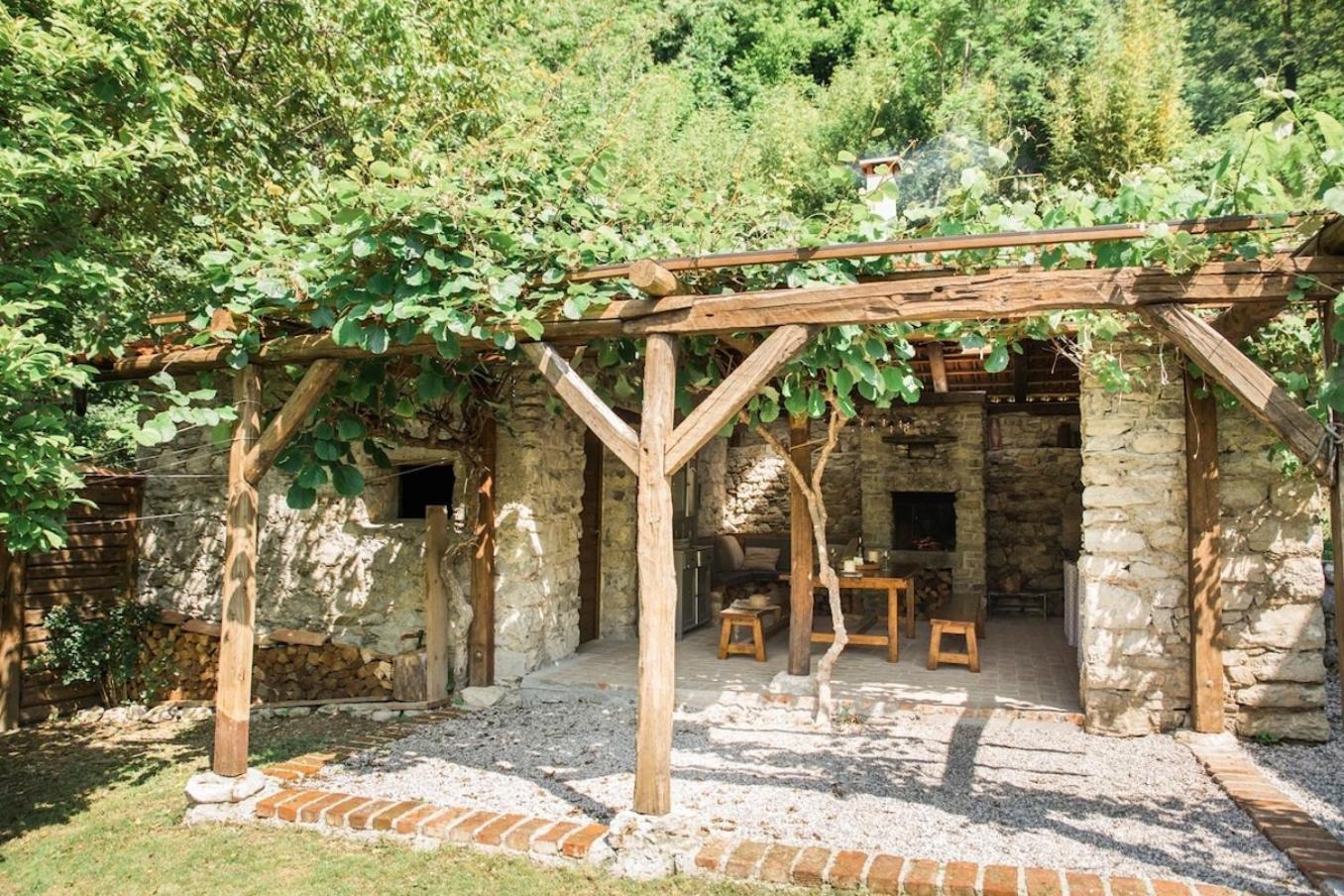 Kuninez, Holiday Home With Summer Kitchen Most Na Soci Exterior photo
